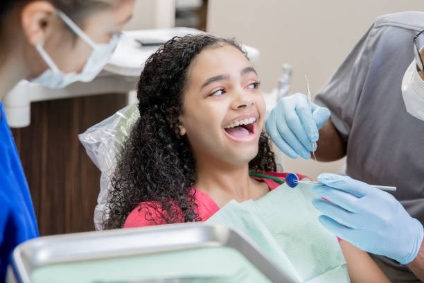 Best Emergency Tooth Extraction  in Colfax, IL