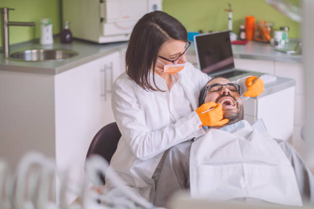 Best Broken Tooth Emergency  in Colfax, IL